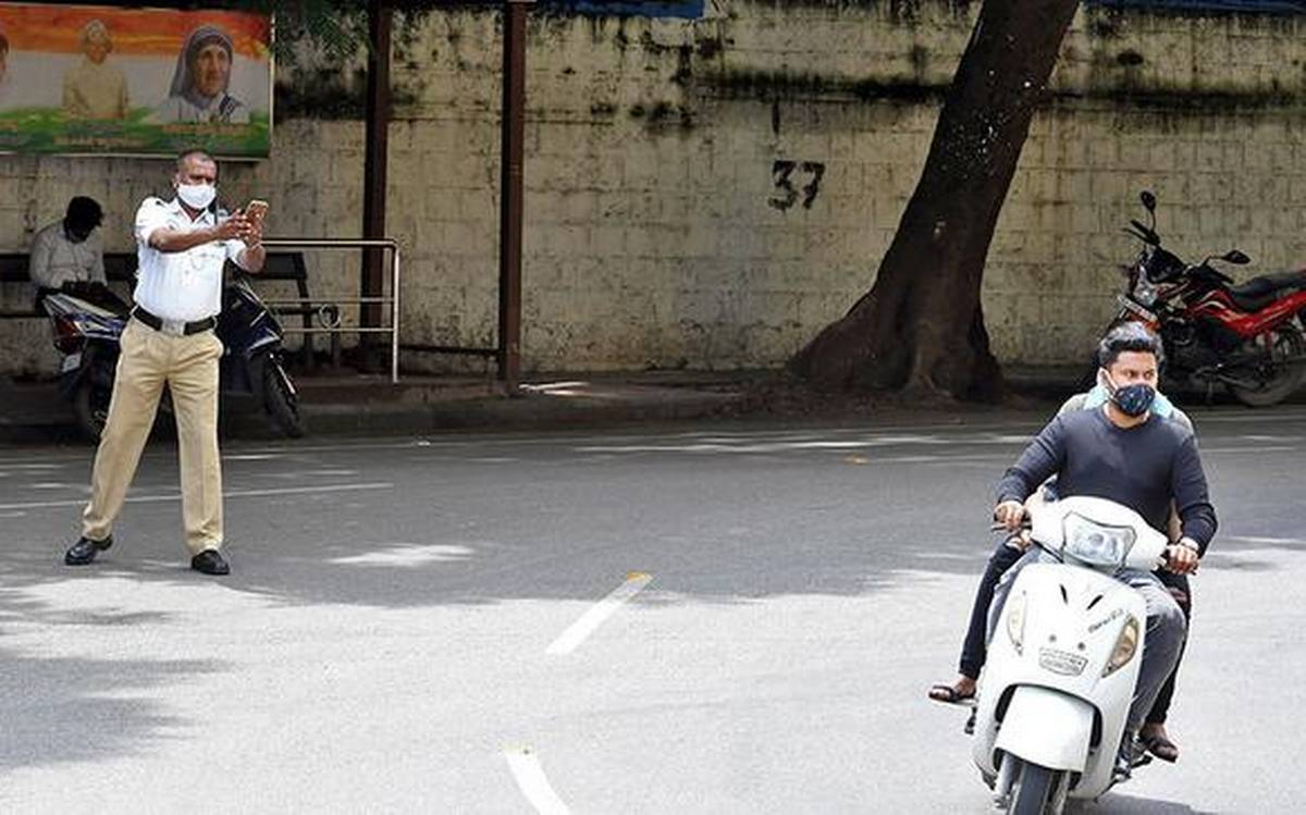 ସାବଧାନ ! ଆସିଲା ଟ୍ରାଫିକ ପୋଲିସର ନୂଆ ନିୟମ