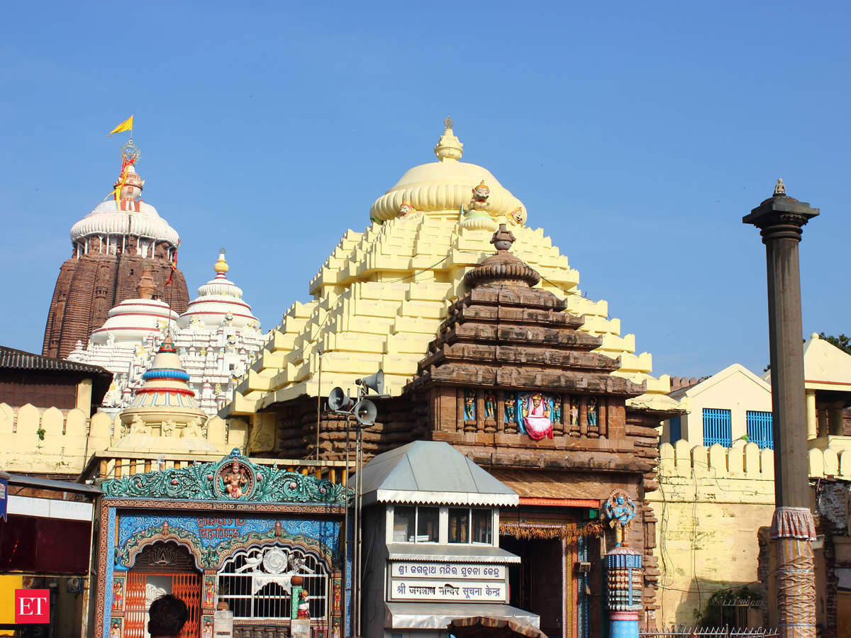 ଶ୍ରୀମନ୍ଦିର ରତ୍ନ ସିଂହାସନ ଉପରେ ଶ୍ରୀଜିଉଙ୍କ ସୁନାବେଶ