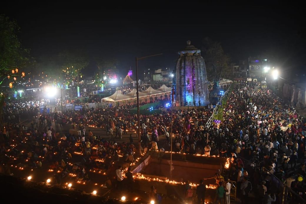 lingaraj mandir , akhandalamani-pitha,lokanath temple jagar