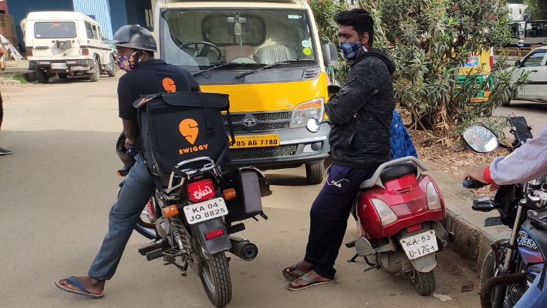 #swigy will issue zomato